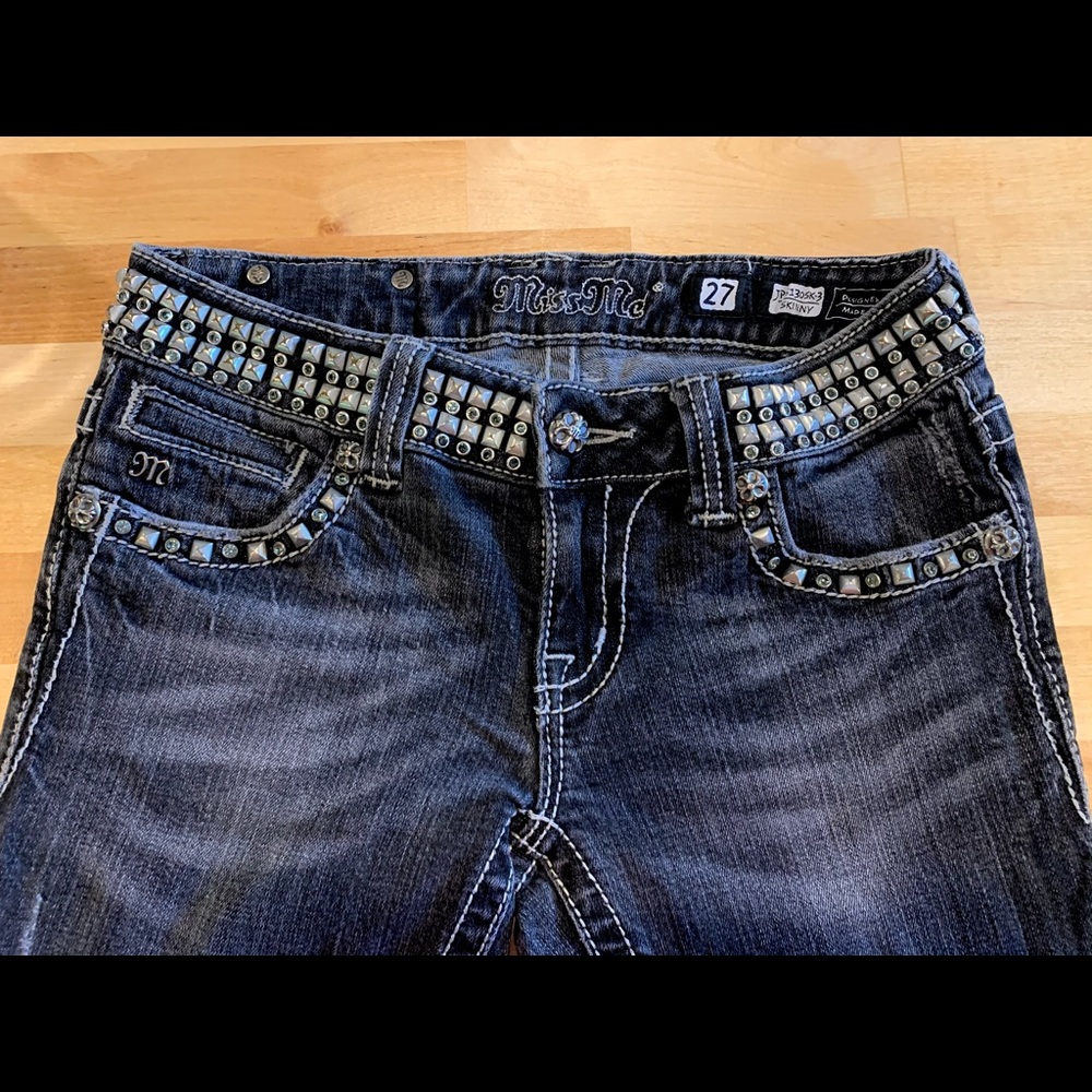 Miss Me Jeans: Black Denim & Silver Studded Belt🖤